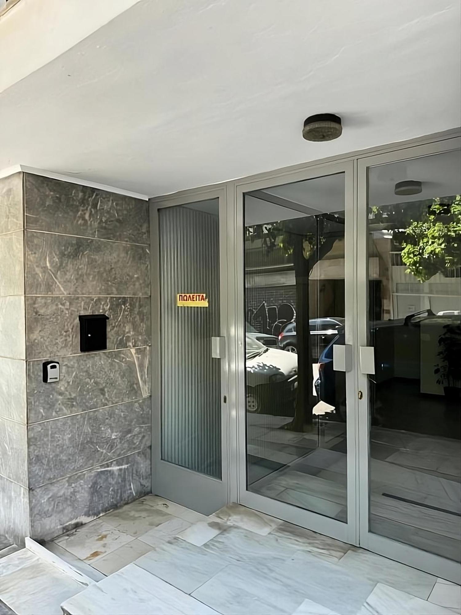 Cozy Apt Next To Acropolis アテネ エクステリア 写真